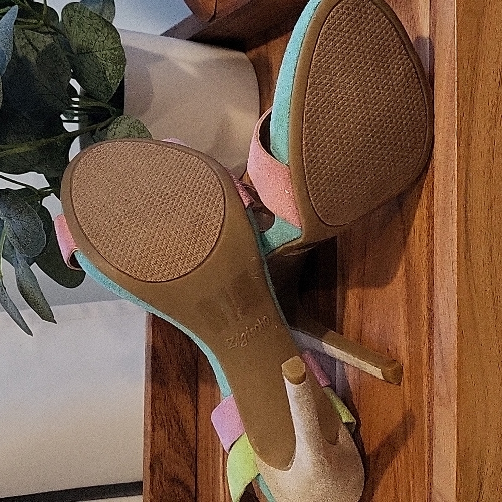 Colorblock heels - Picture 5 of 5